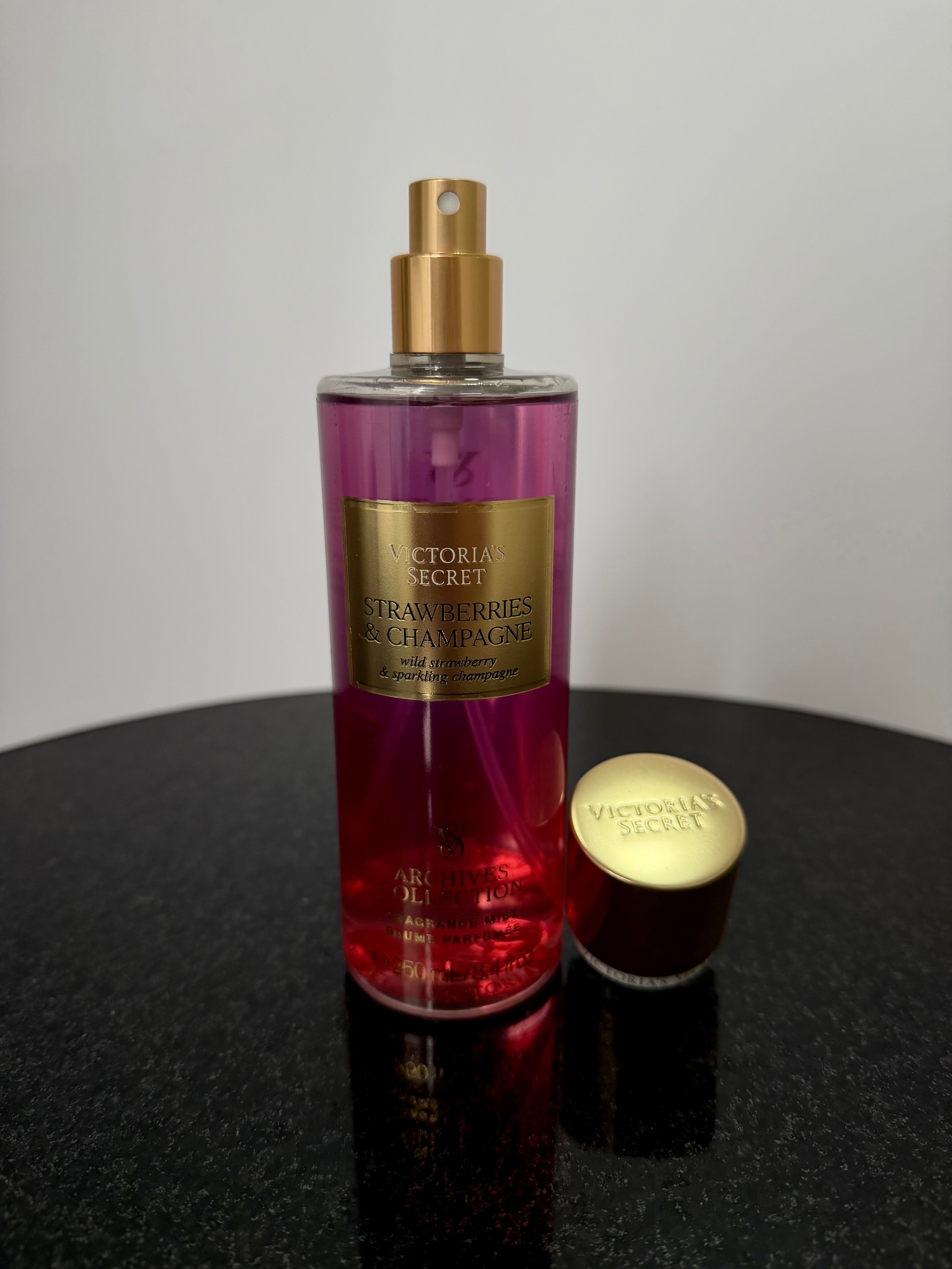Victoria’s Secret Strawberries & Champagne – Archives Collection 250 ml
