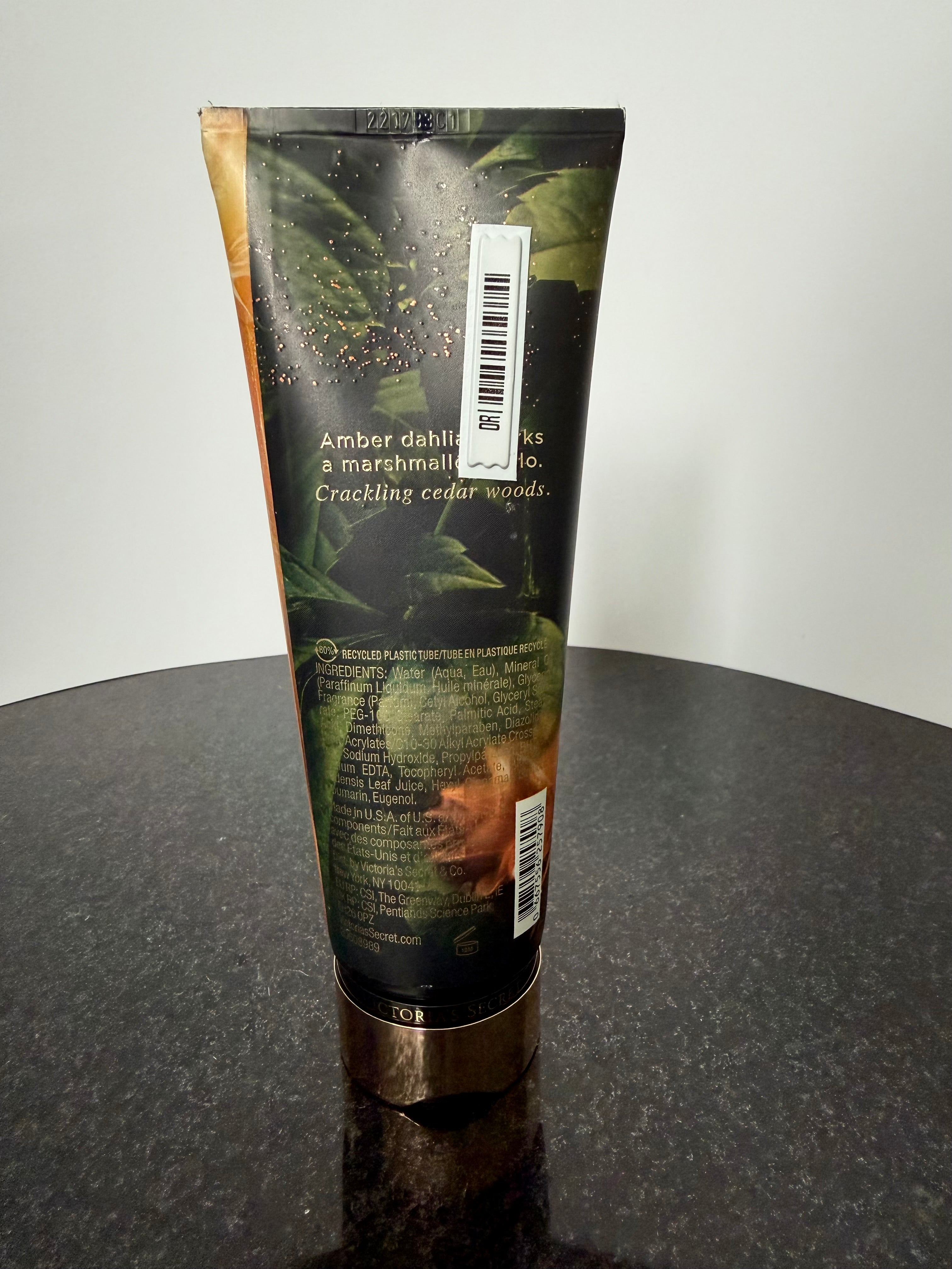 Victoria’s Secret Star Smoked Amber – Creme Hidratante 236 ml