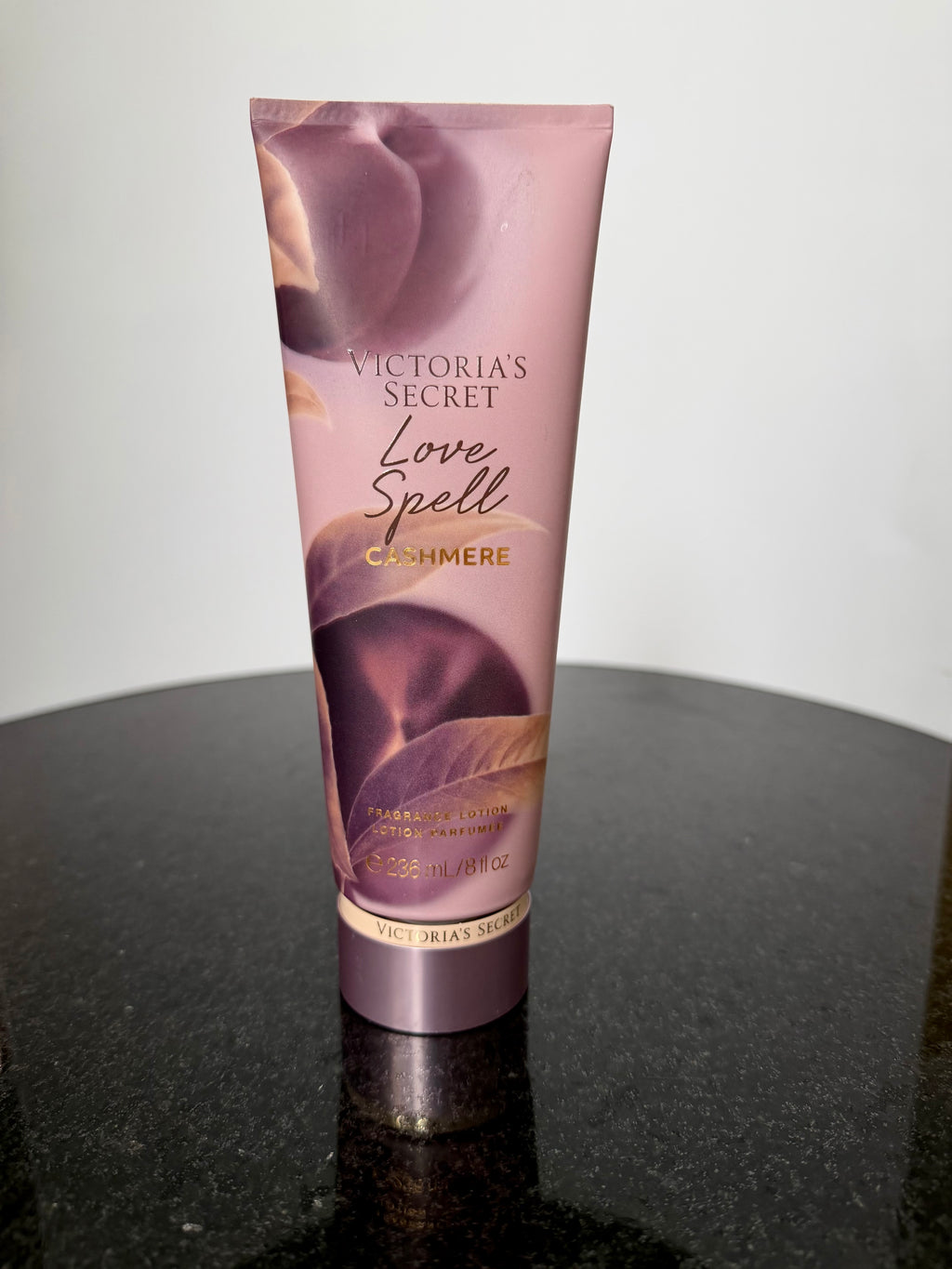 Victoria’s Secret Love Spell Cashmere – Creme Hidratante 236 ml