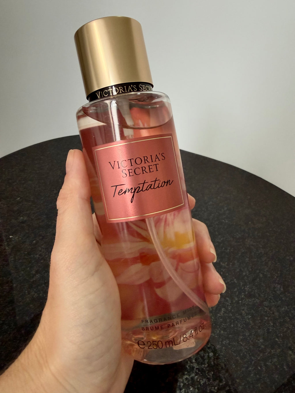 Victoria’s Secret Temptation – Body Splash 250 ml