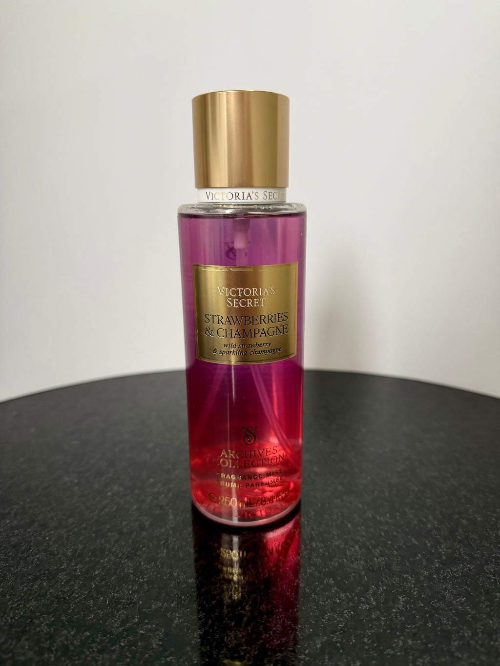 Victoria’s Secret Strawberries & Champagne – Archives Collection 250 ml